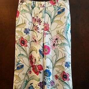 Ann Taylor garden print pants, Size 2